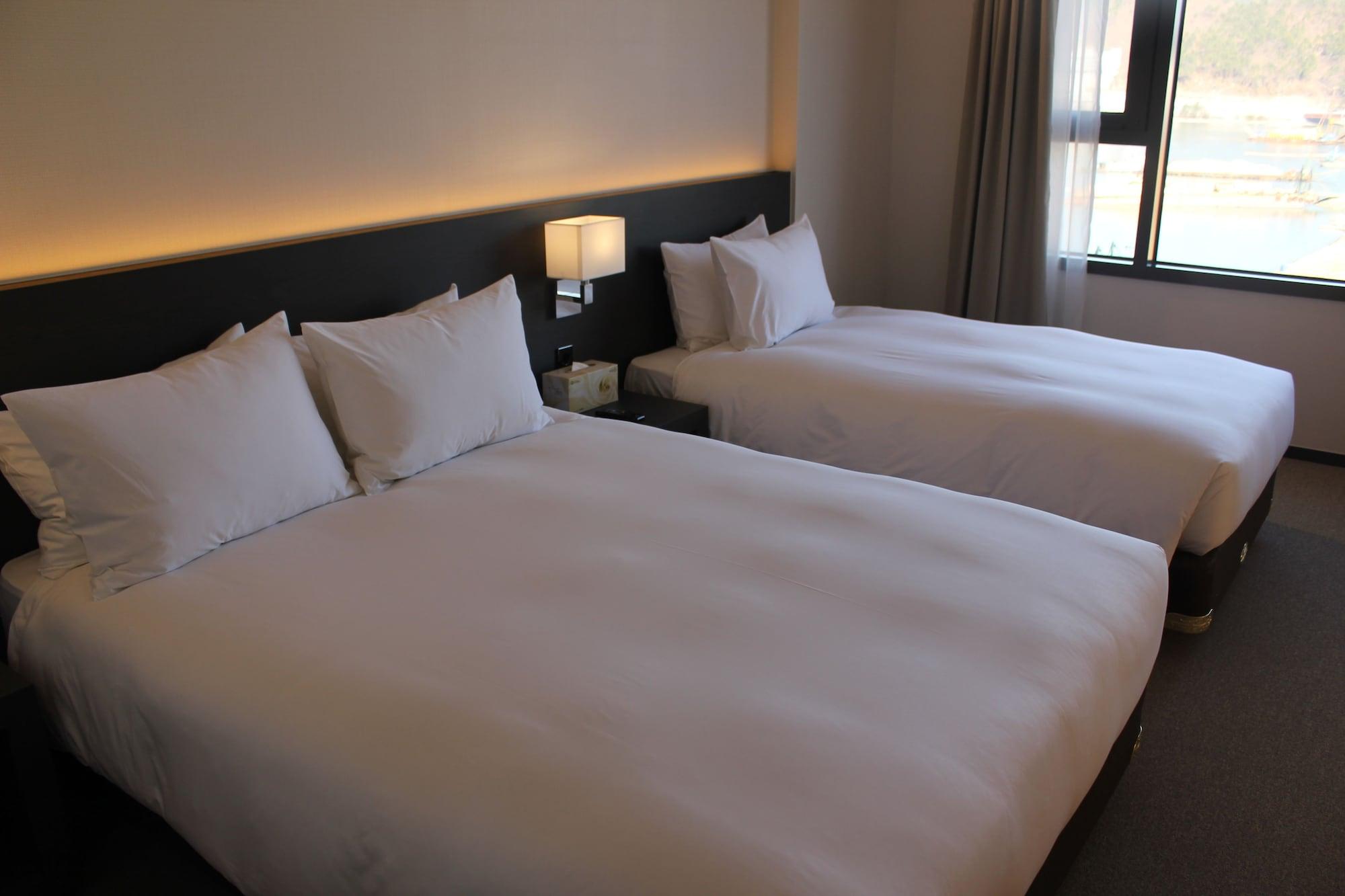 Geoje Artnouveau Suite Hotel Εξωτερικό φωτογραφία