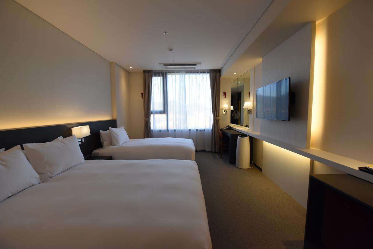 Geoje Artnouveau Suite Hotel Εξωτερικό φωτογραφία