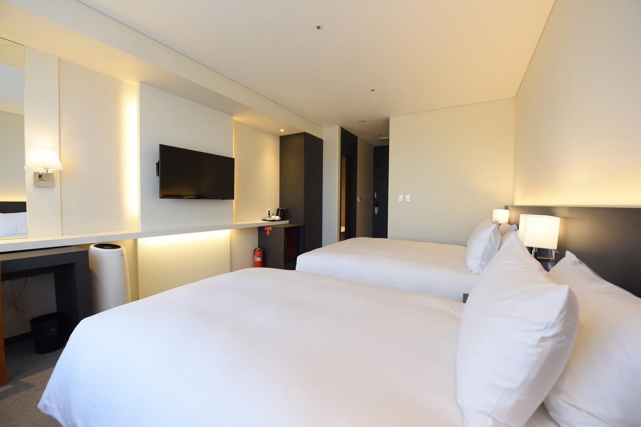 Geoje Artnouveau Suite Hotel Εξωτερικό φωτογραφία